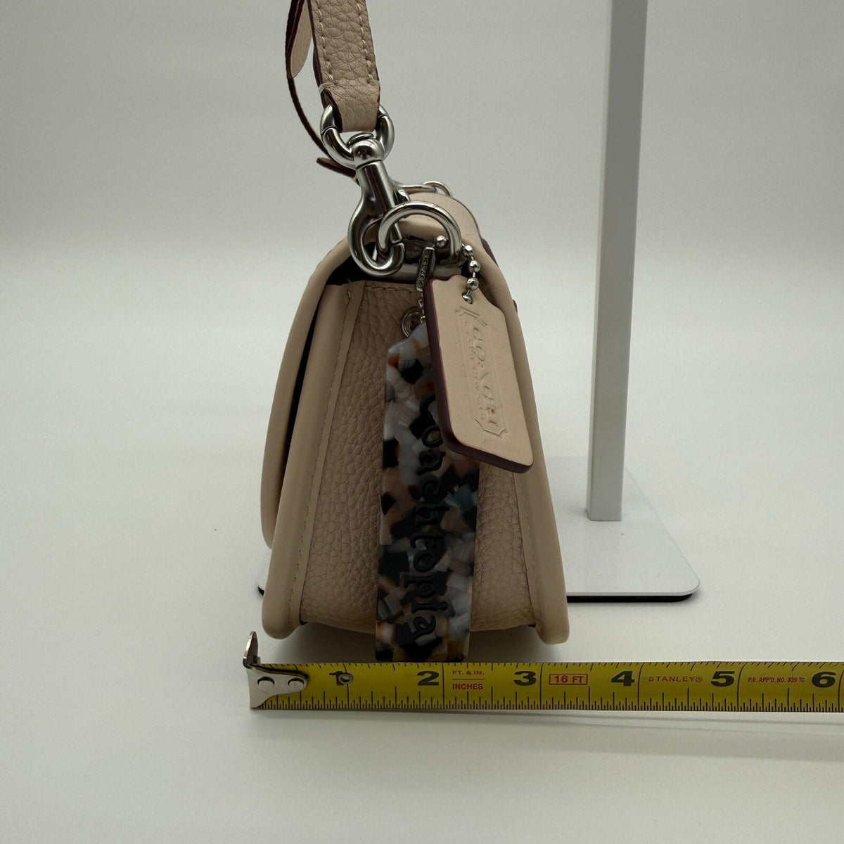 Coach Coachtopia Wavy Dinky Cloud White Pebbled Leather Crossbody Bag CK113