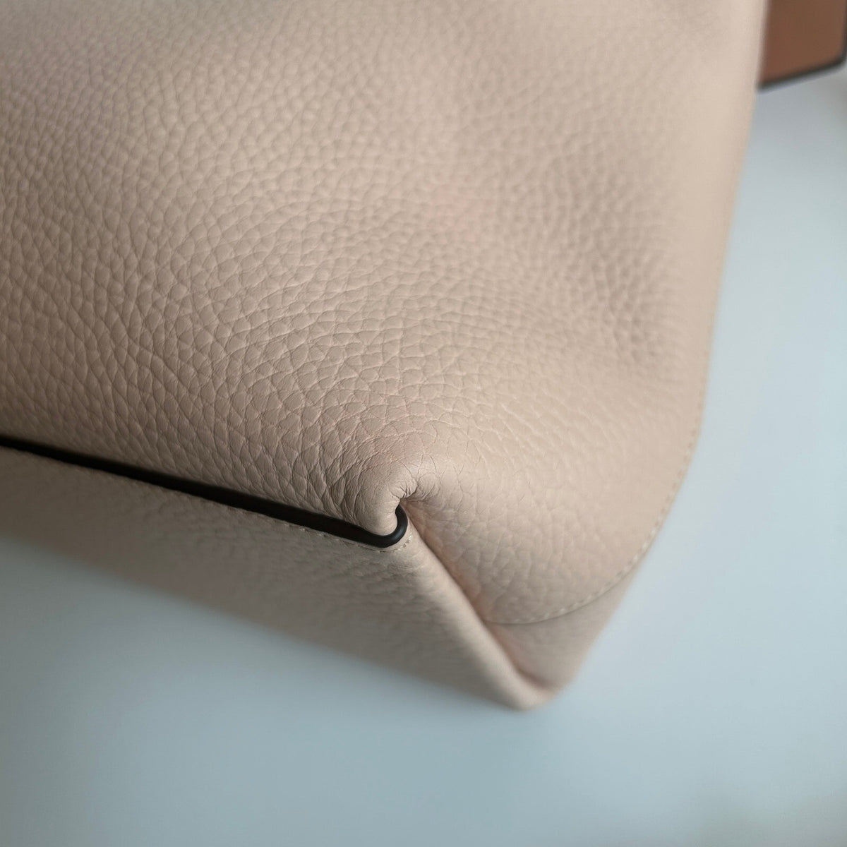 Coach Laurel Shoulder Bag Cream Tan Pebbled Leather Bag CBH81
