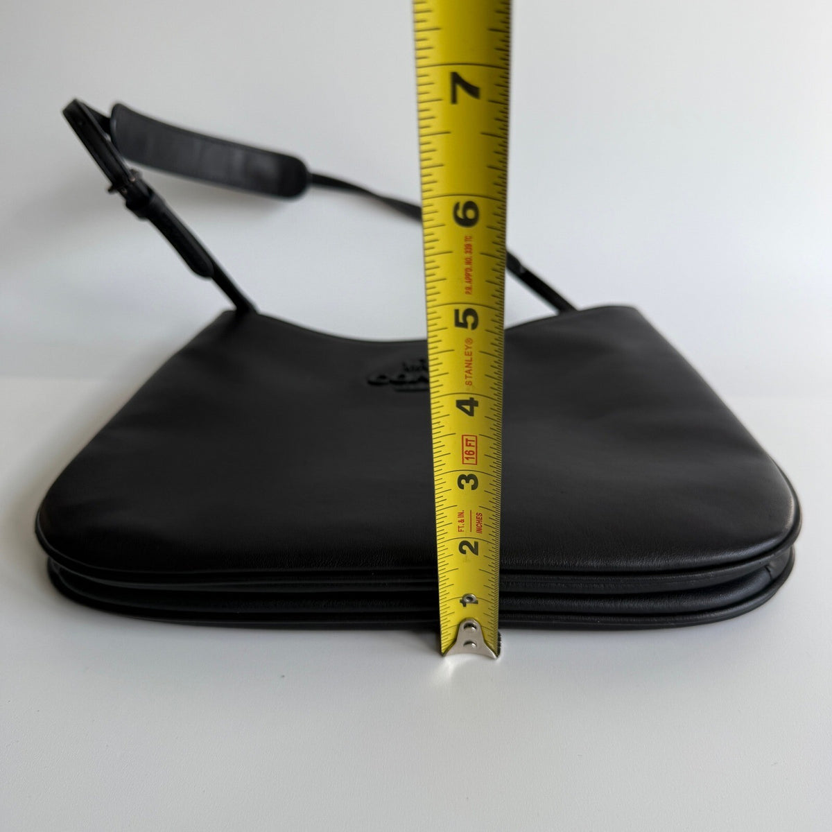 Coach Penelope Black Smooth Leather Shoulder Bag CP101