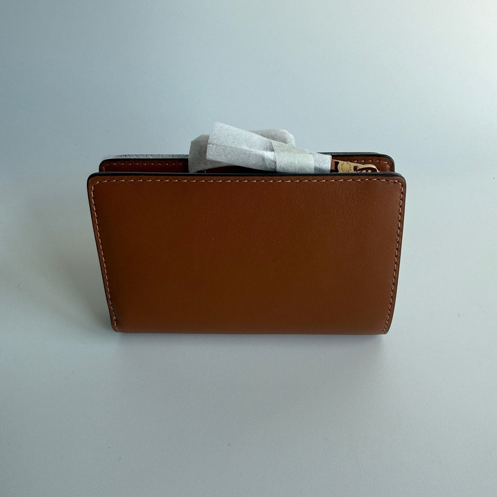 Coach Medium Corner Zip Bifold Wallet Tan Leather CBO32