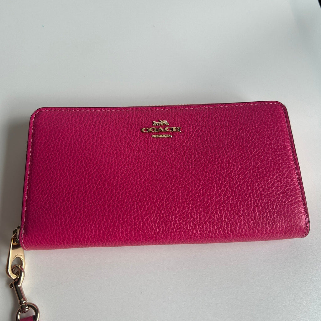 Coach Long Zip Around Wristlet Fuchsia Pebbled Leather Wallet C4451
