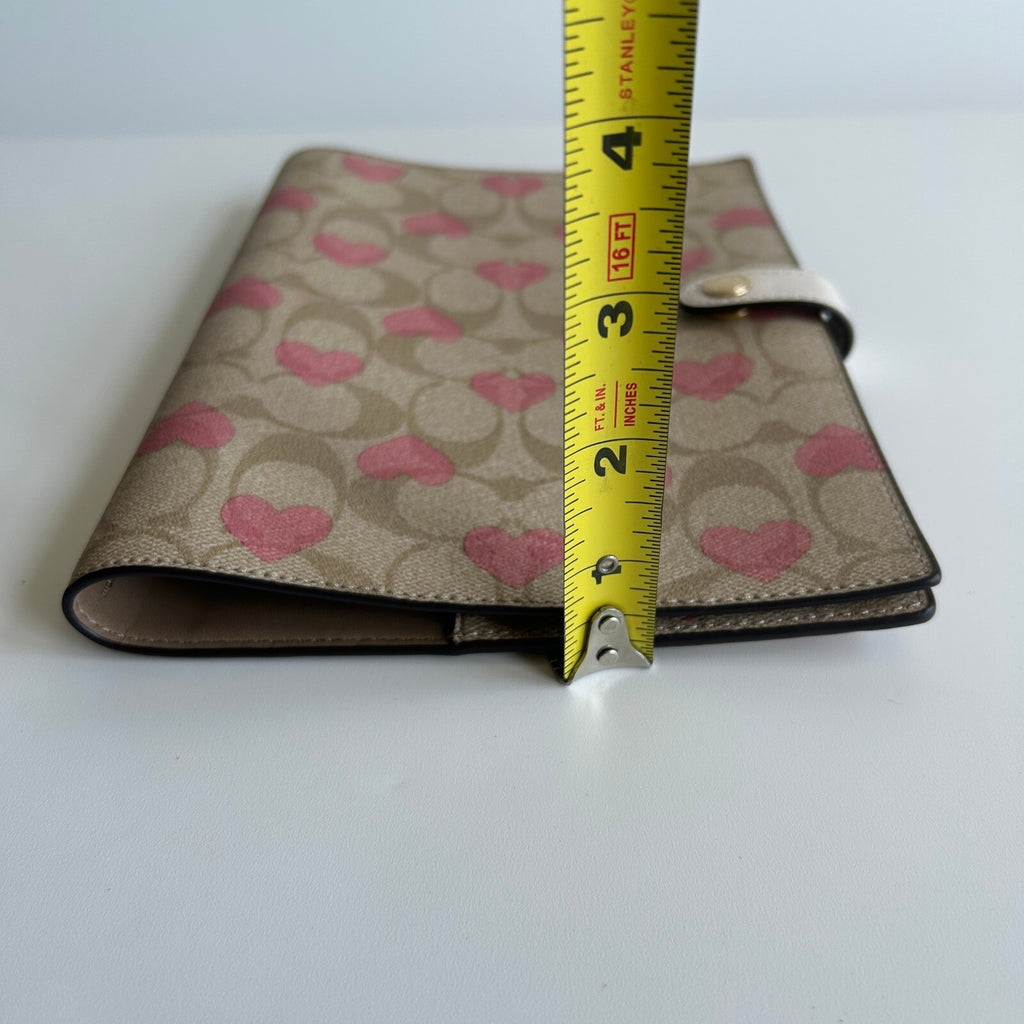 Coach Notebook Cover Pink Heart Khaki Signature Canvas Snap Closure CP378