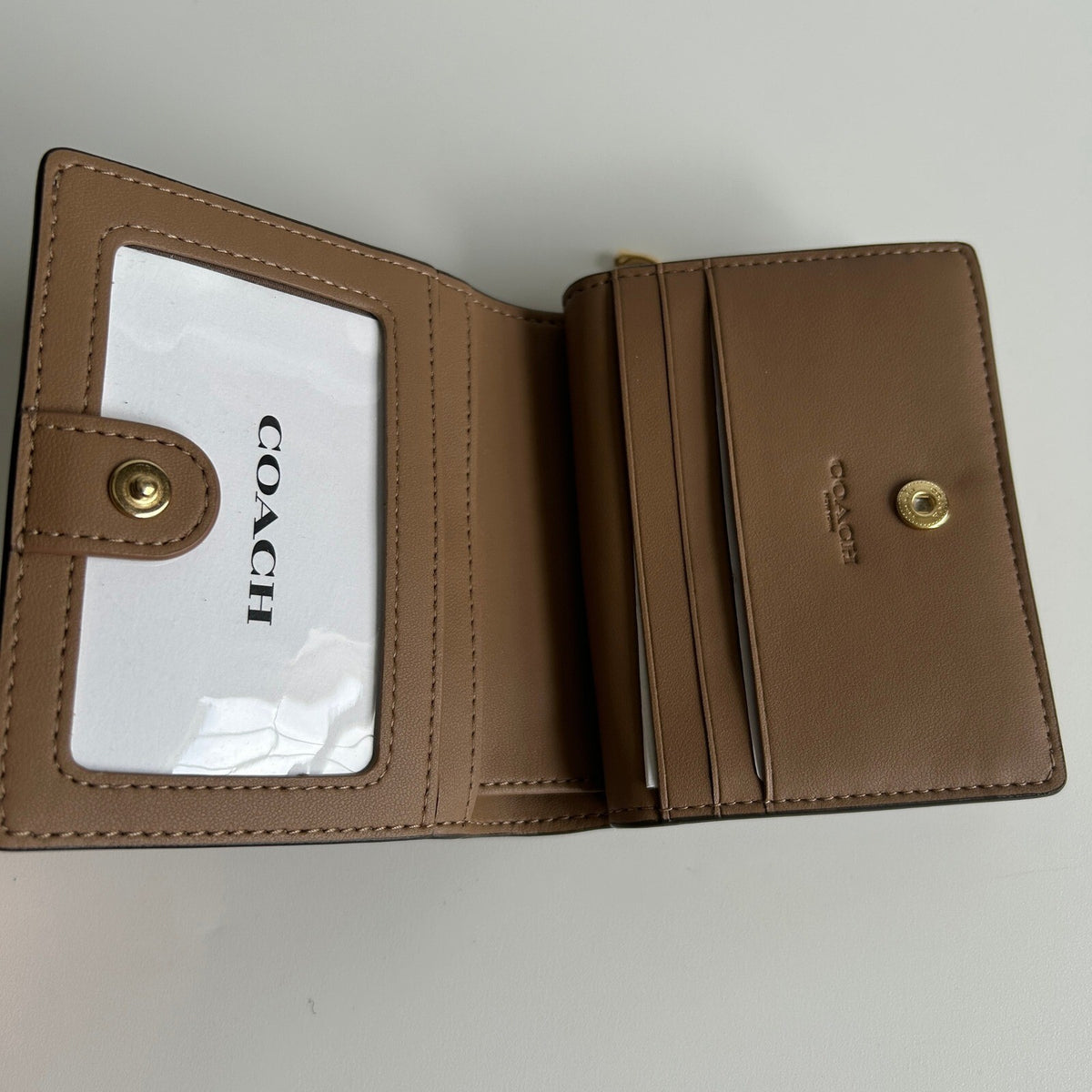 Coach Snap Wallet Tan Brown Signature Canvas Bifold CW789