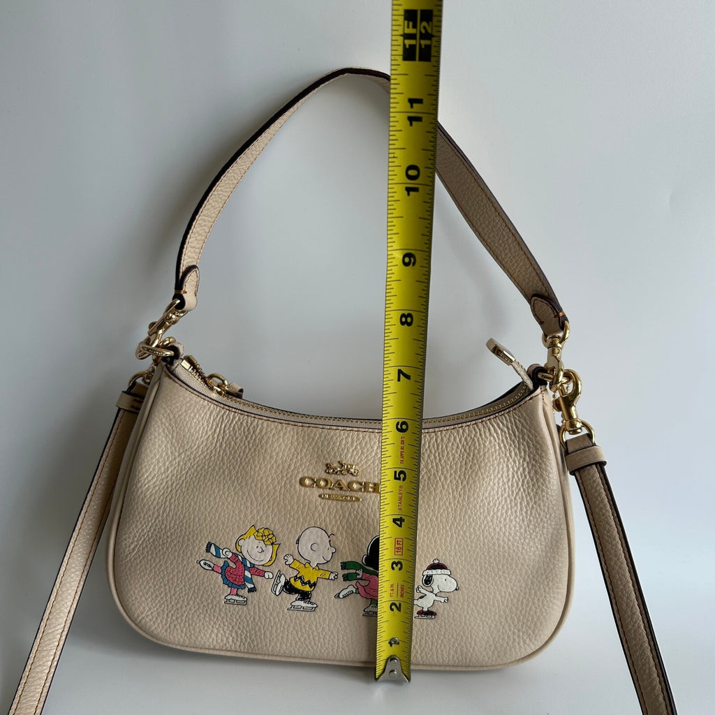 Coach x Peanuts Teri Ivory Leather Snoopy Friends Shoulder Bag CE861