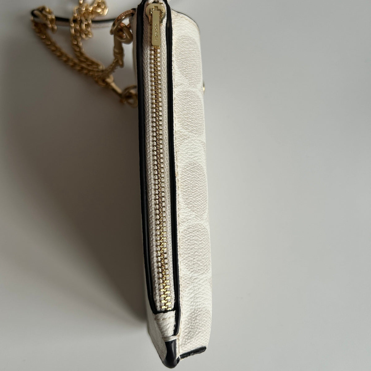 Coach Phone Crossbody Chalk White Signature Canvas Bee Print C8672
