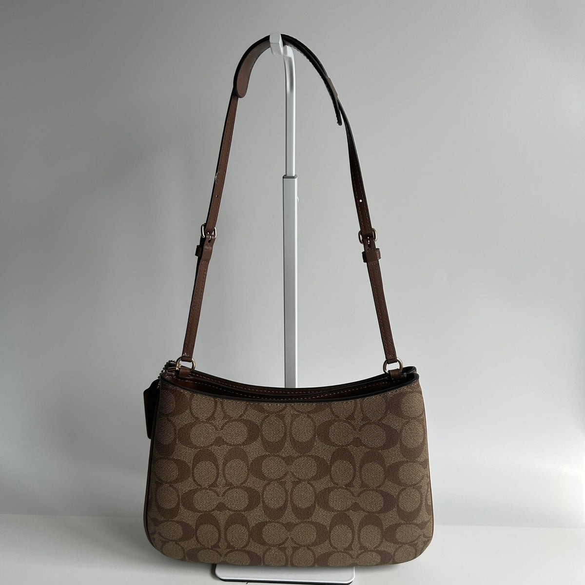 Coach Penelope Shoulder Bag Khaki Saddle Brown Signature Canvas CO953