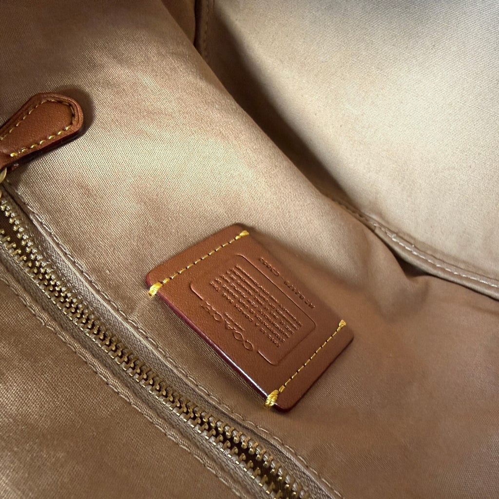 Coach Field Bucket Bag Stone Ivory Signature Jacquard Leather C3853