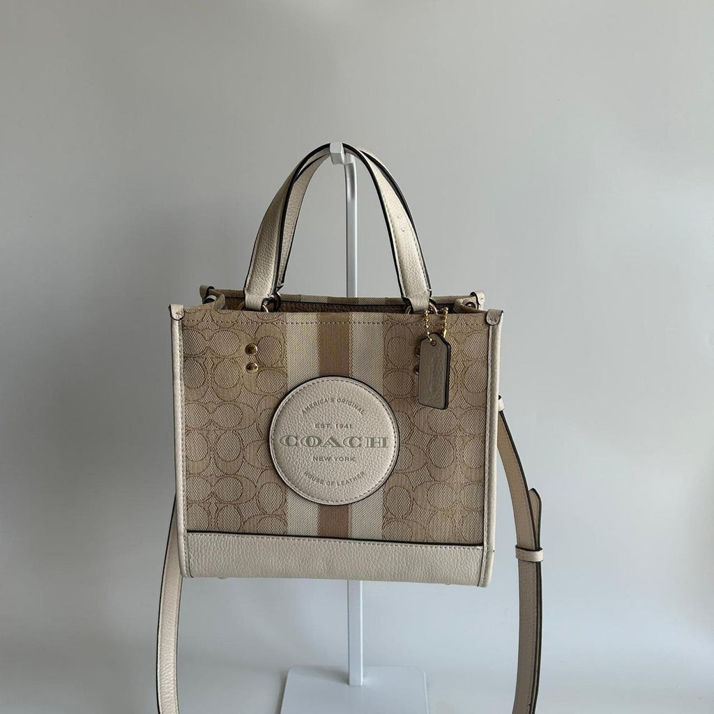 Coach Dempsey Tote 22 Light