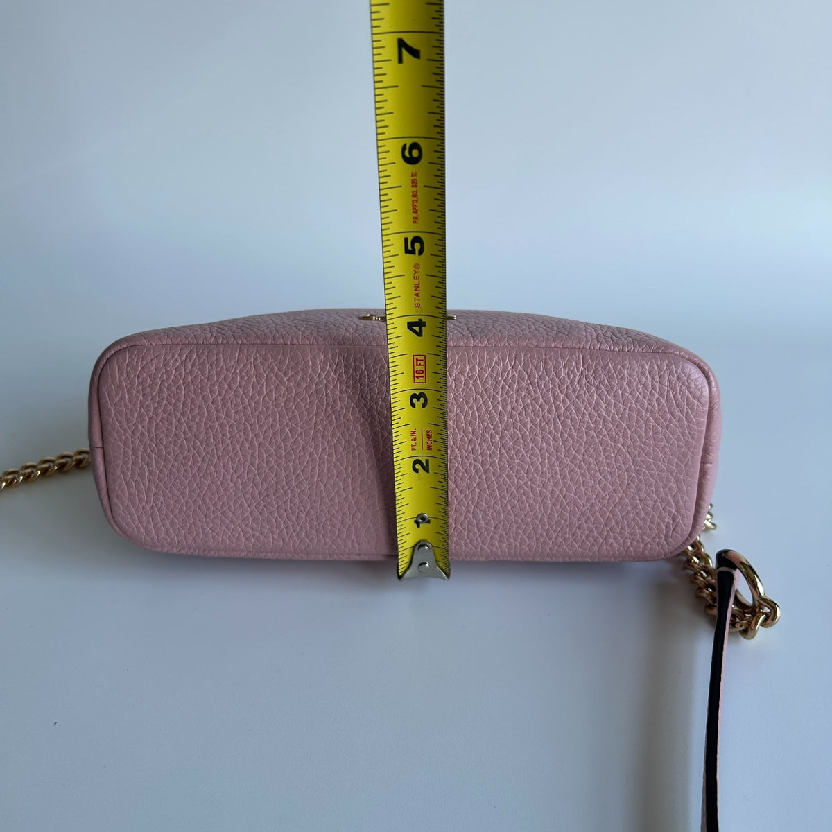 Coach Nora Kisslock Crossbody Bag Pink Pebbled Leather Chain Strap C1451
